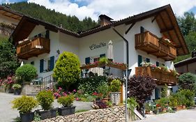 Haus Claudia B&B